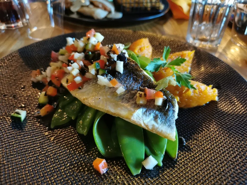 Plat S Jour Filet de Bar